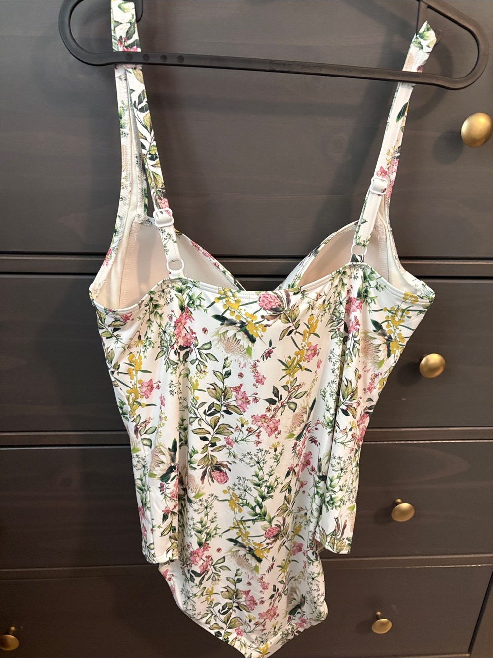 Nip Tuck swimsuit - Picture 3 of 3
